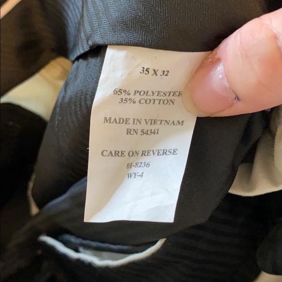 Khaki golf pants 35x30 - Picture 4 of 5